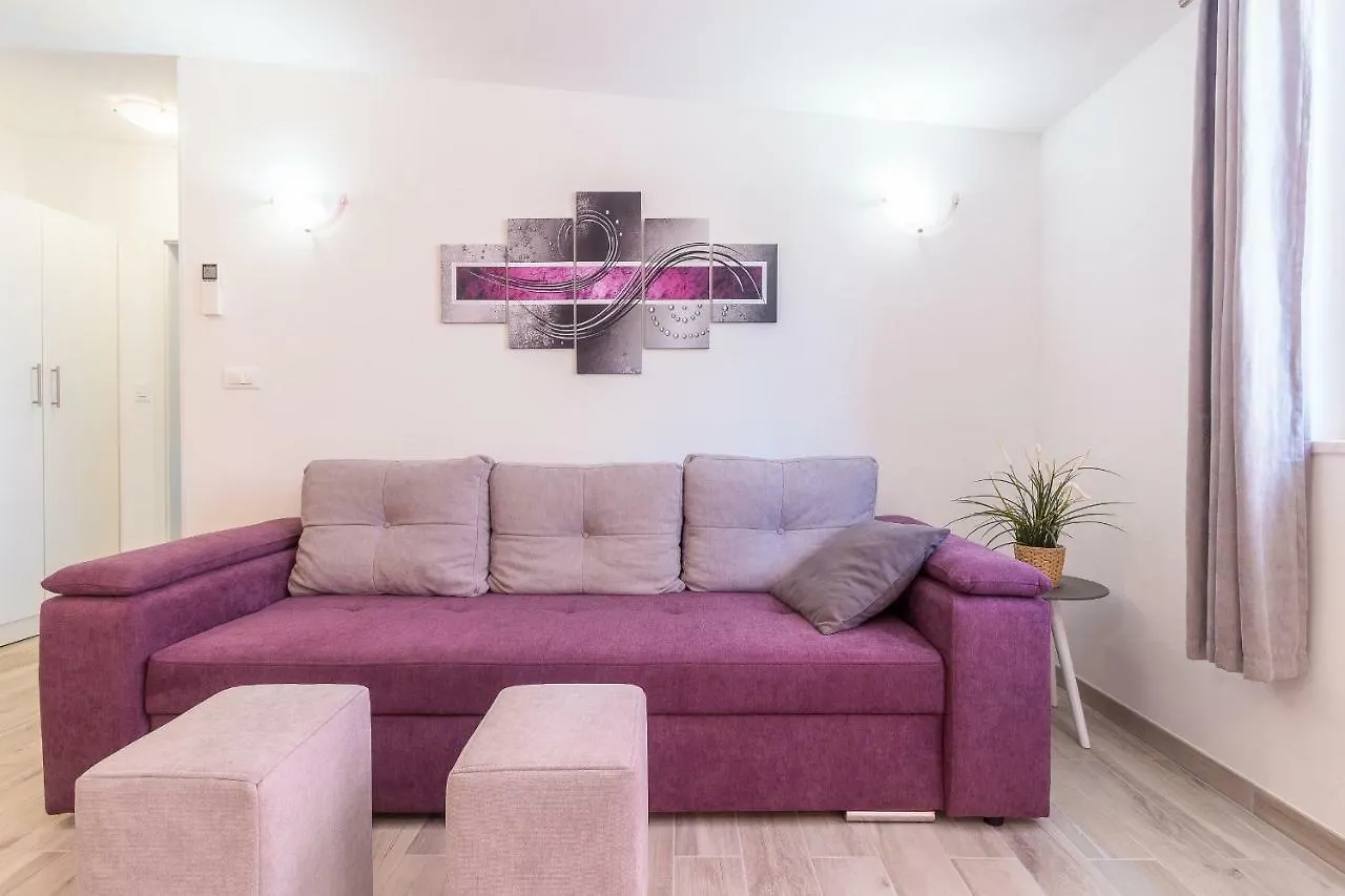 Apartment Taja Ližnjan